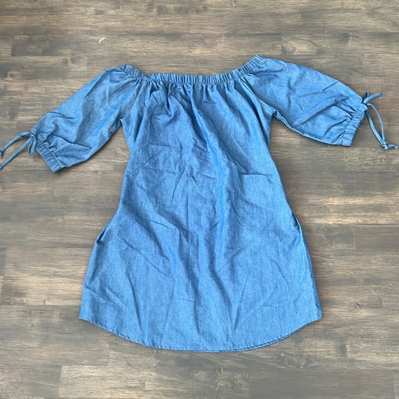 Mind Code Dress - Picture 2 of 5